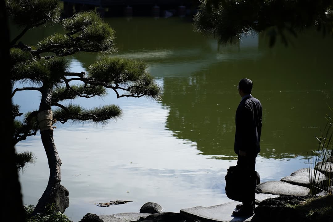 Japan Sole Proprietorship vs Company: When a Foreign Professional Should Incorporate a KK or GK